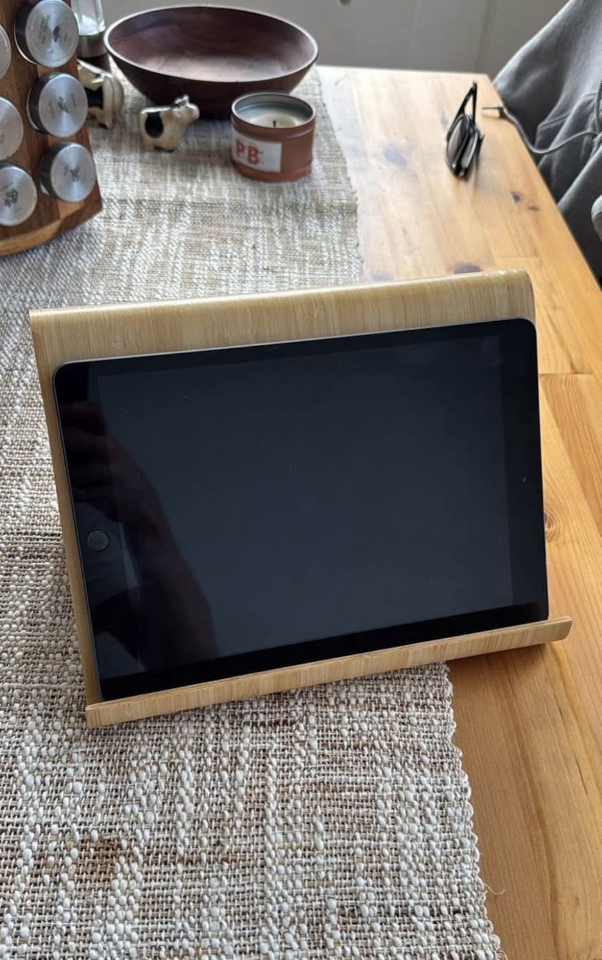 iPad Stand