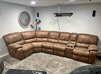Beautiful Sectional Power Recliner Couch, GREAT condition, GREAT Deal