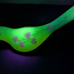 Hand Painted Fenton Labeled Custard Uranium Glass Happiness Bird Figurine