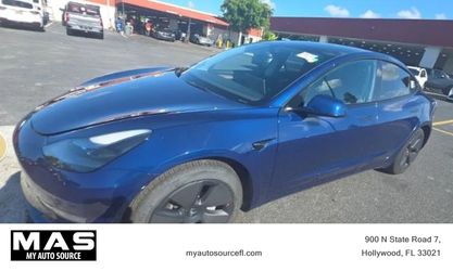 2022 Tesla Model 3