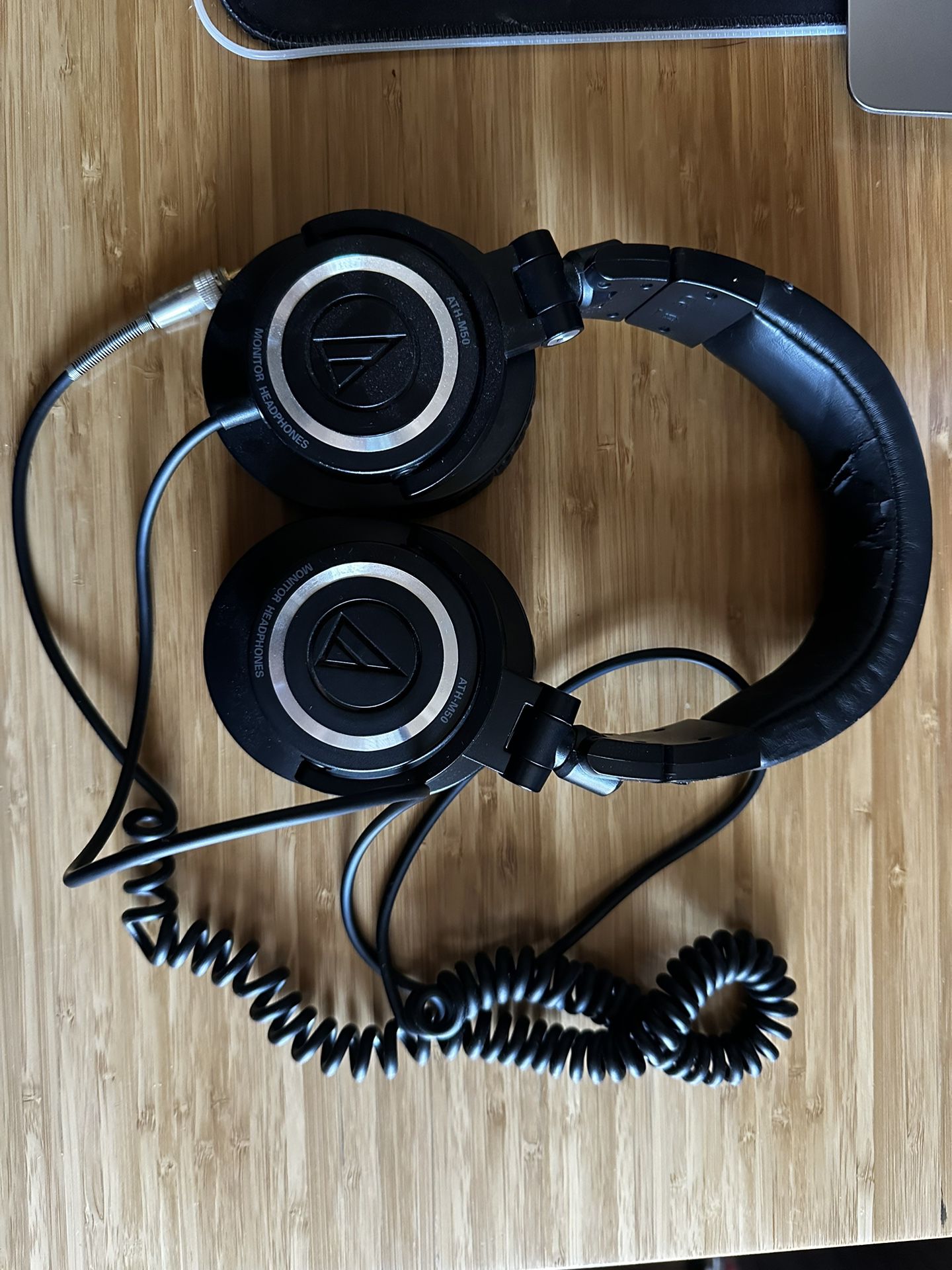 Audio Technica Headphones ATH-M50