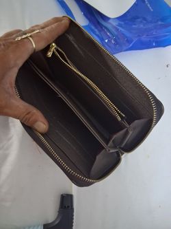 Louie vuitton wallet