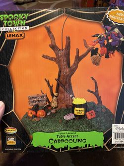Lemax Spooky Town Carpooling Table Accent ( NIB)