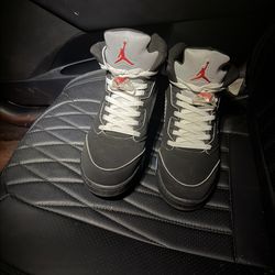 Jordan 5 Metallic