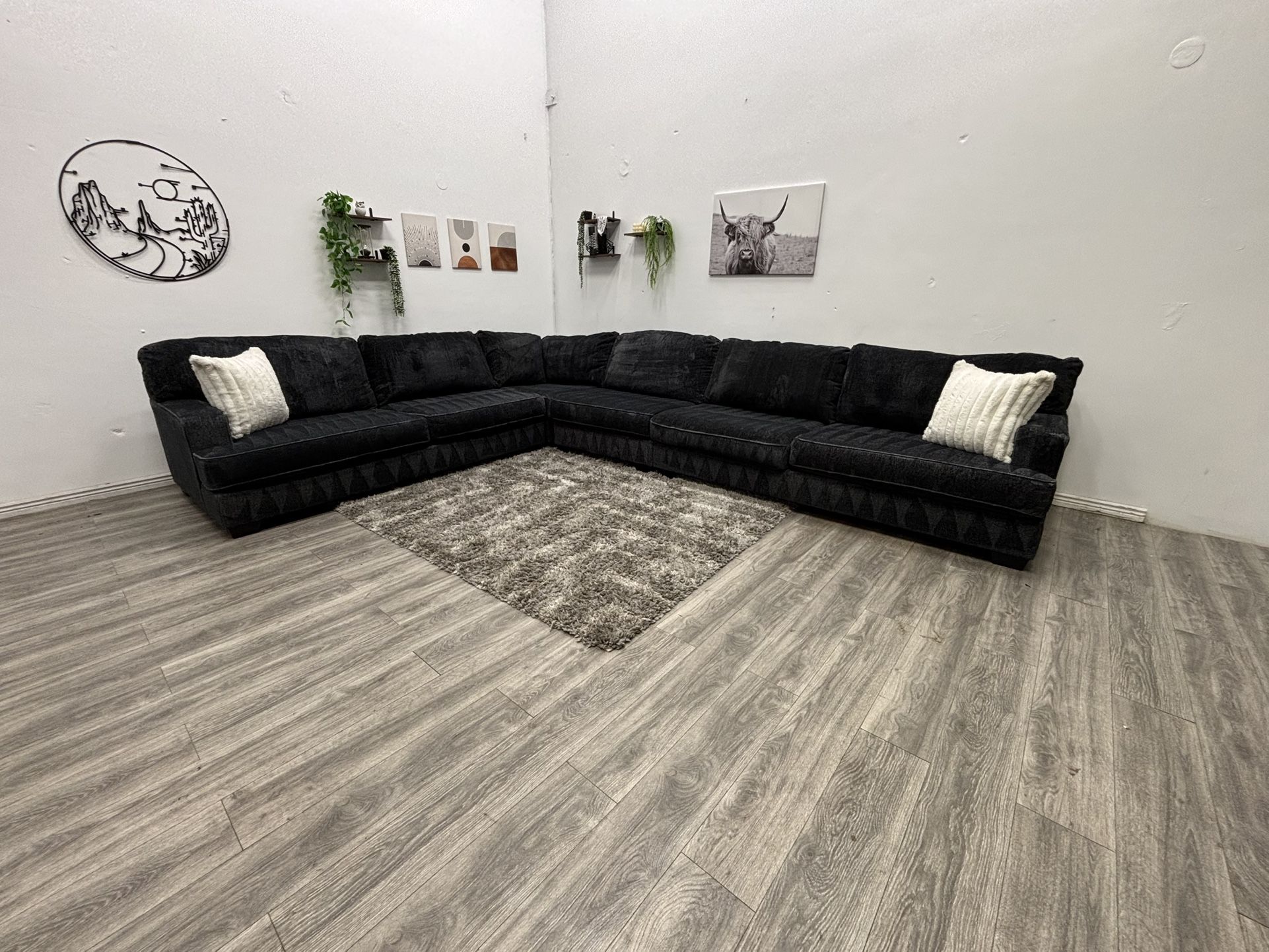 Ashley Rawcliffe Sectional Couch - Free Delivery 