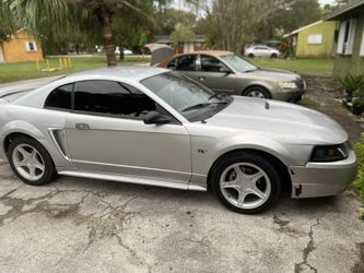 2000 Ford Mustang