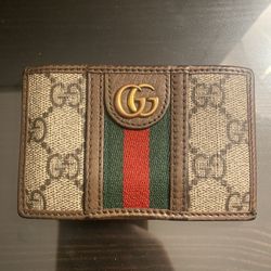 Mens Gucci Wallet Used But In Fair Condition
