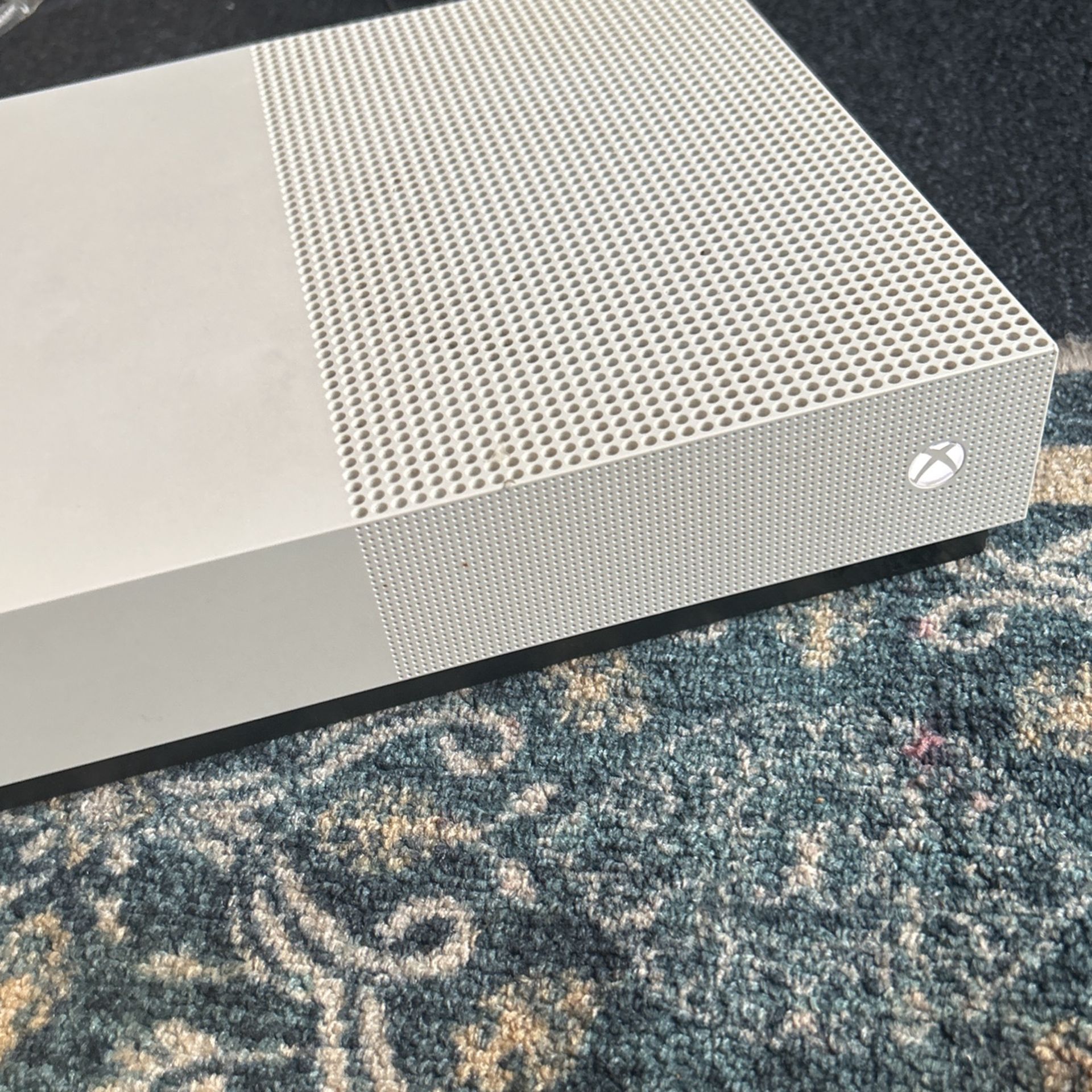 Xbox One All Digital