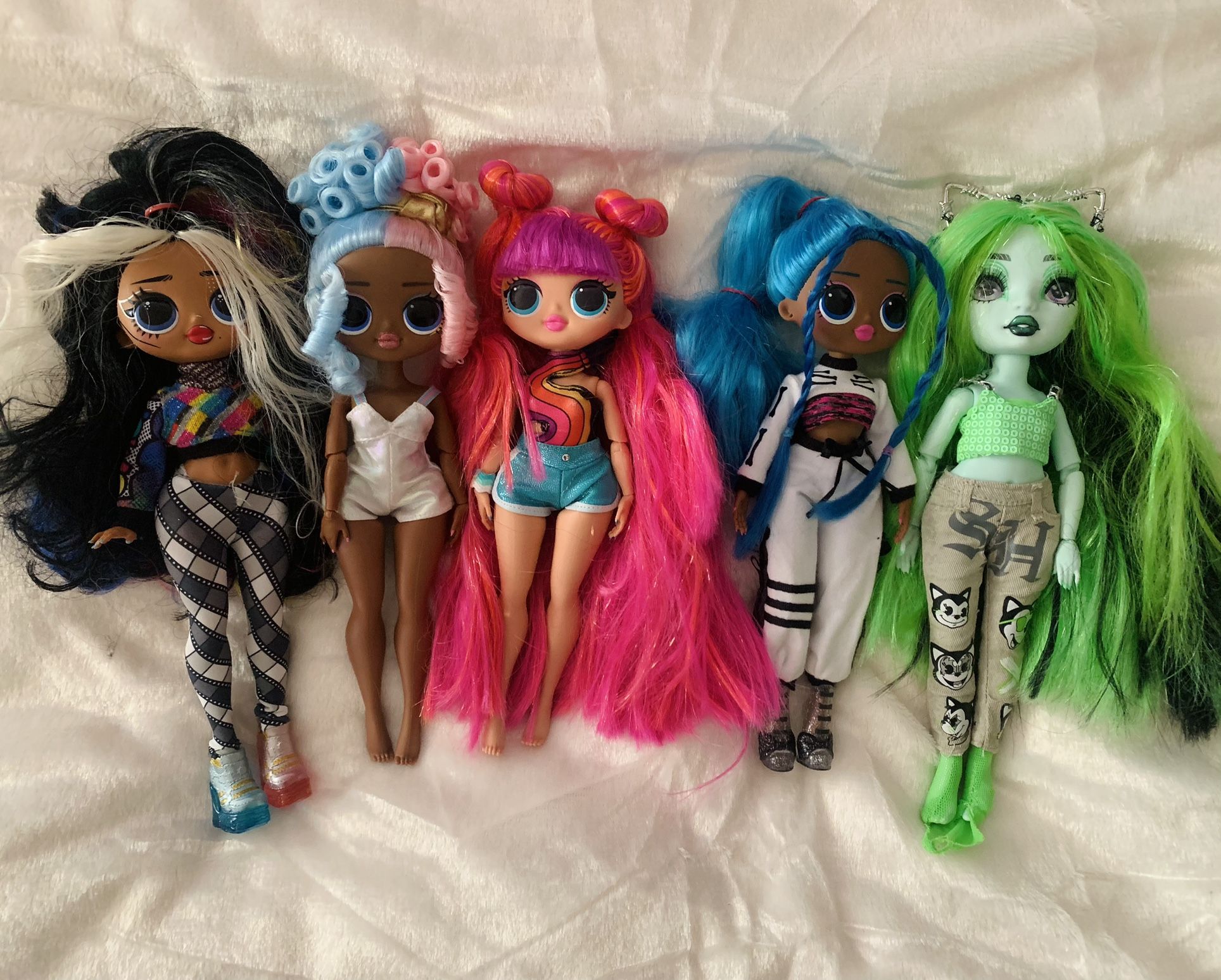 LOL Dolls Set Of 5