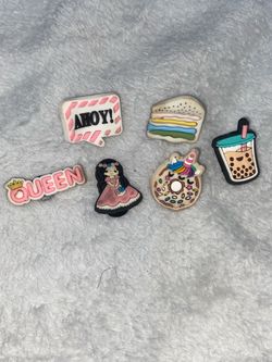 girls crocs charms