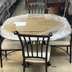 Glass Top 4 Chair Table