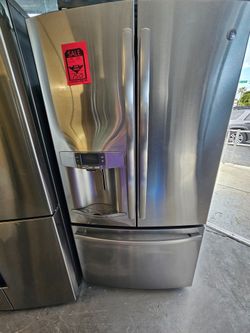 Brand New Kitchenaid Stainless French Door Refrigerator with snack drawer