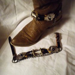 New Western  Arrow Head Conchos Boot Beads