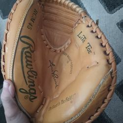 Rawlings RCM 45 Catchers Mitt 