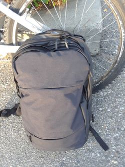 Laptop backpack