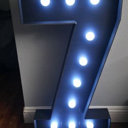 Light up Number 7