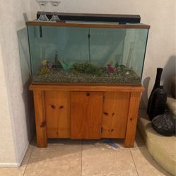 FISH TANK — AQUARIUM