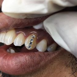 One Gem Free For The Price Of One For First time Clients