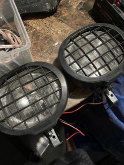 Of road lights (Victorville area )