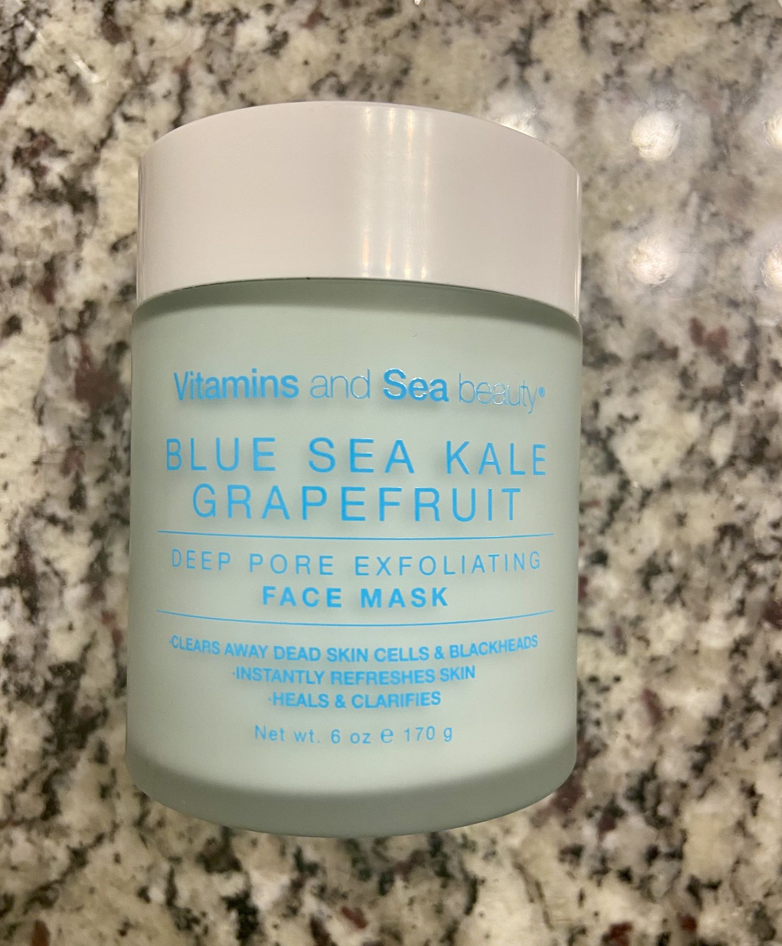 Vitamins and Sea Beauty Blue Sea Kale Grapefruit Deep Pore Exfoliating Face Mask