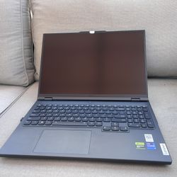 Lenovo Legion Pro 7 Mint 