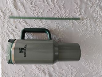 Stanley Quencher Tumbler with Handle and Straw