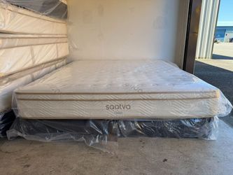 California King Saatva Classic Firm Mattress - Delivery Available 