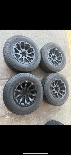 4 rims and tires 17” black rinho 6x5.5 Chevy ,Toyota,gmc ‼️👌🛞