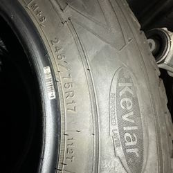 Goodyear Wrangler 245-75-17