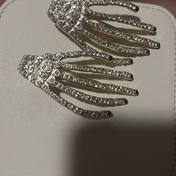 Hair clips