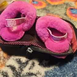 Girl Uggs