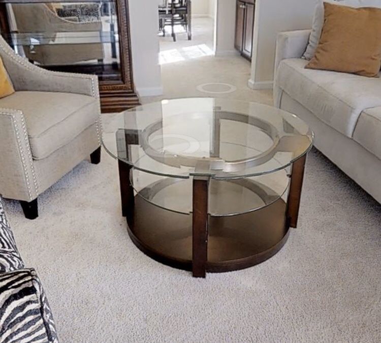 Beautiful Round Almost New Coffee Table