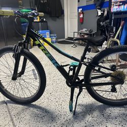 Trek kids bike Size 24