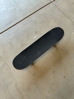 Skateboard