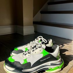 Balenciaga Tripple S