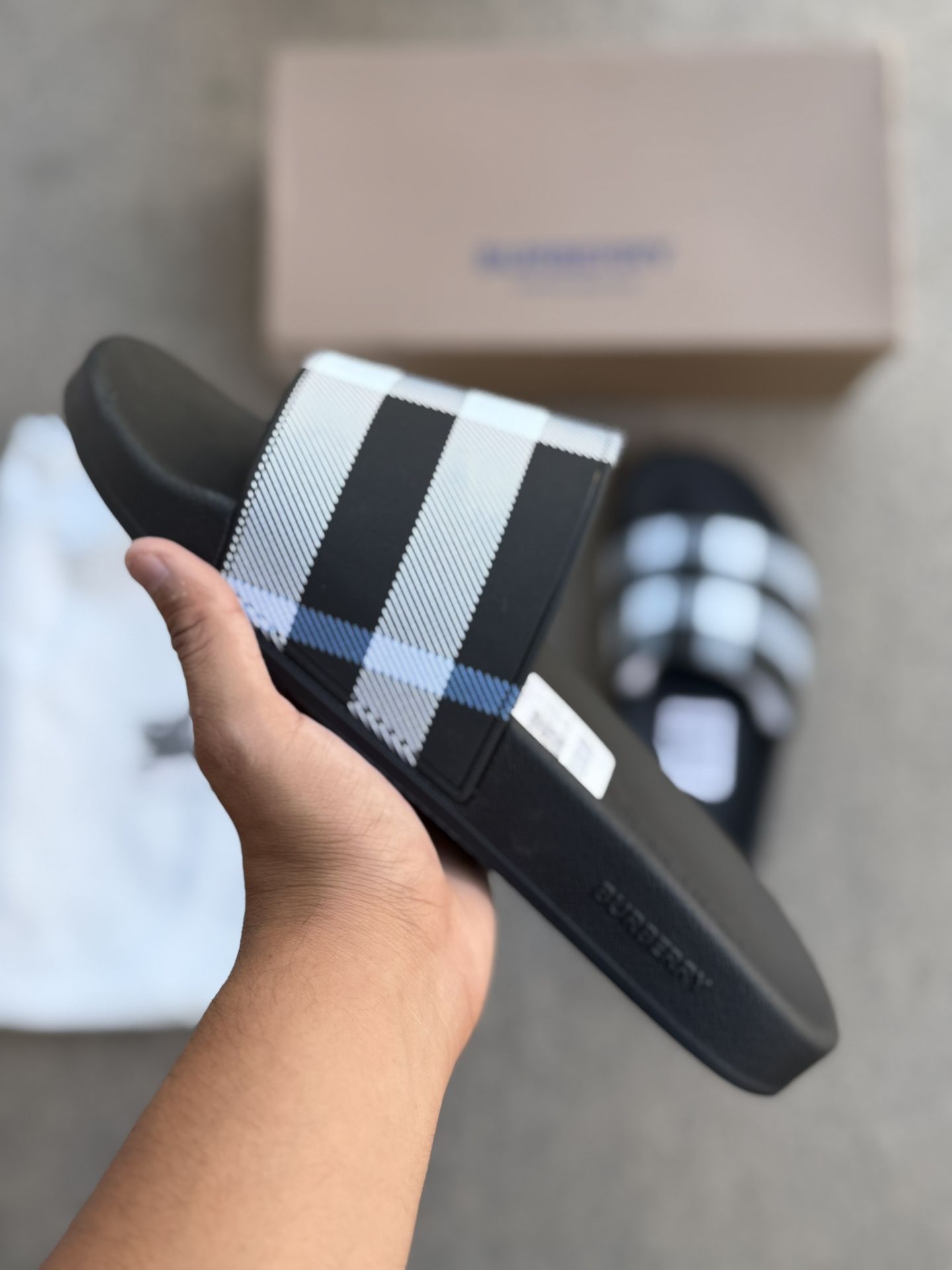 Burberry Slide