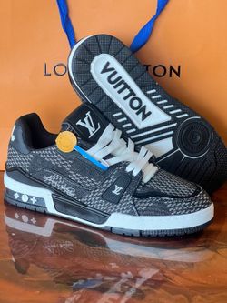 Lv trainer men sneaker