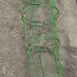 2- 54” heavy duty green tomato cages