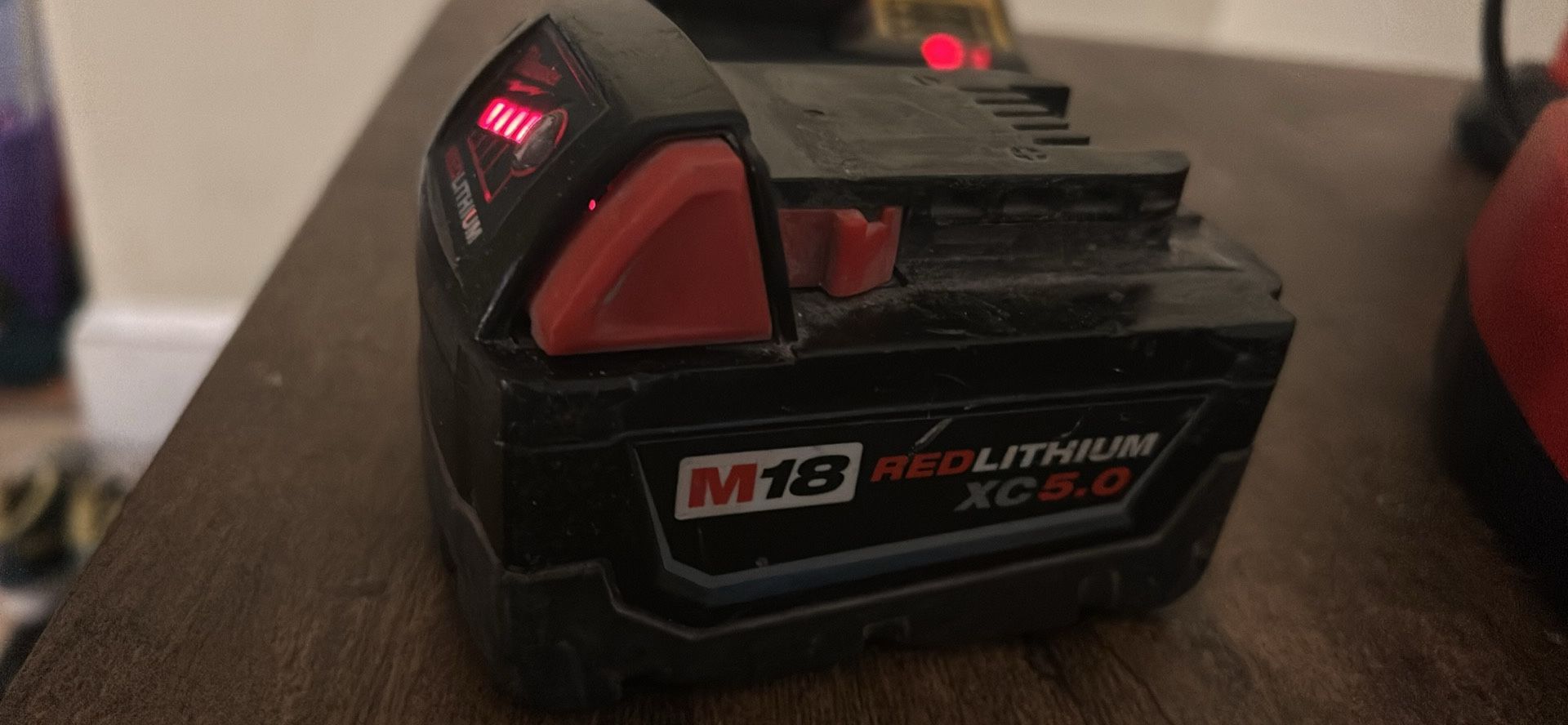 Milwaukee M18 Red Lithium 5.0 Bat Pack
