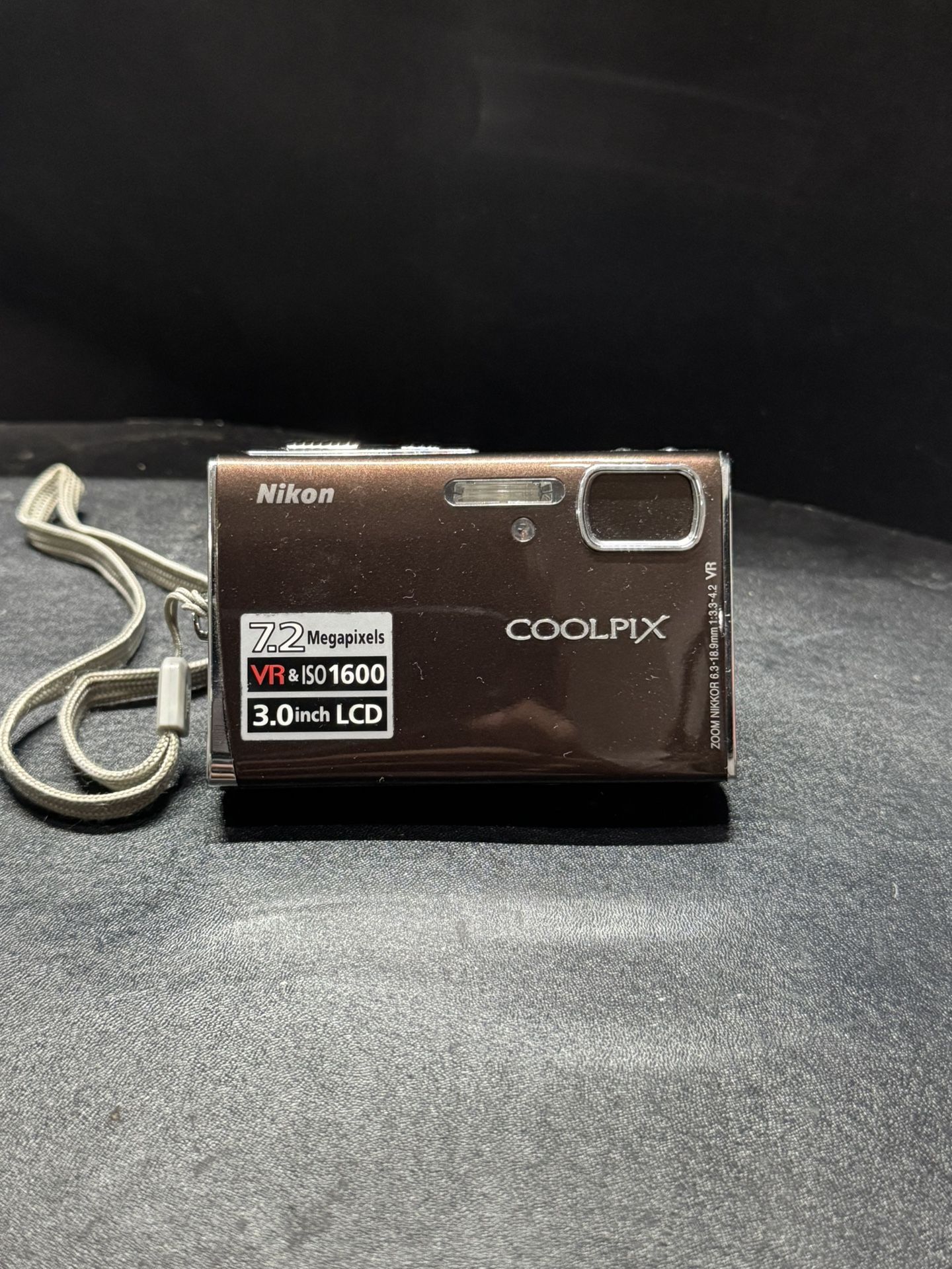 Nikon Coolpix S50 7.2MP Digital Camera