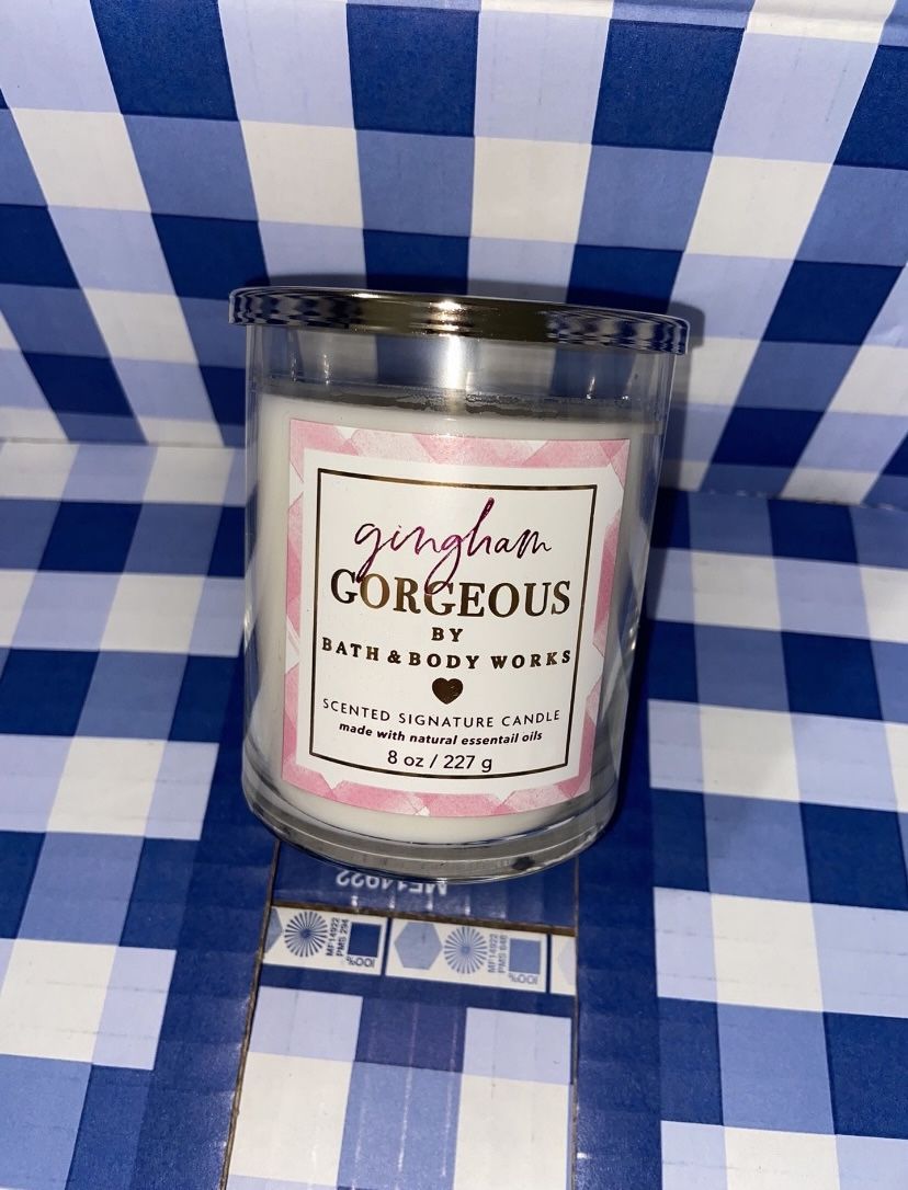 Bath & Body Works Gingham Gorgeous Single Wick Candle 