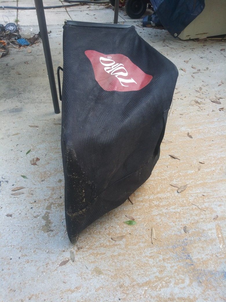 Toro Lawn Mower Grass Catcher Bag for Sale in Clermont, FL OfferUp