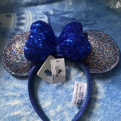 Minnie Mouse Ear