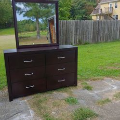 Dresser with Mirror