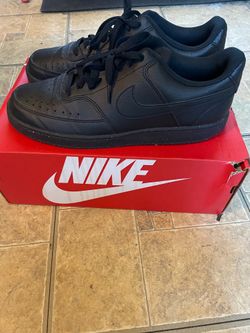 Brand New Nike Air Force 1 low tops black size 10 /2