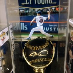 Autographed Jacob Degrom Baseball And Case