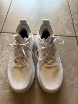 ASICS running shoes nimbus 28