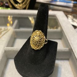 10 K Gold Ring Size 8