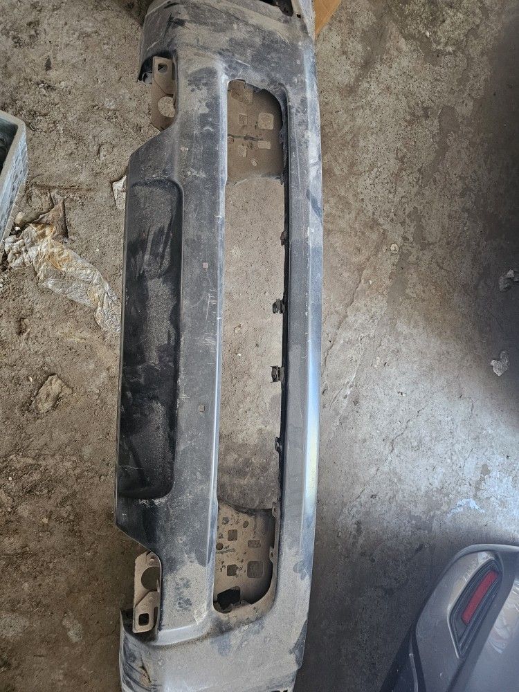 Front Bumper Nissan Titan 2019 2020 2021 2022 2023.