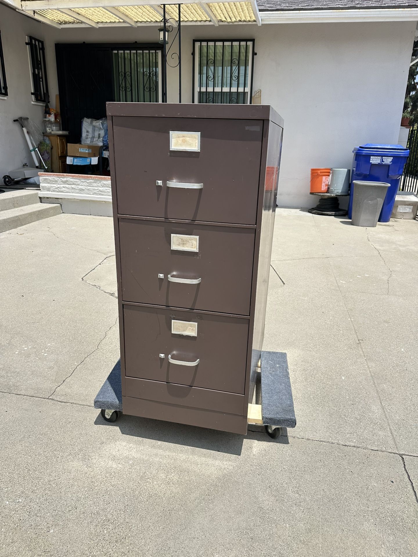 Filing Cabinet